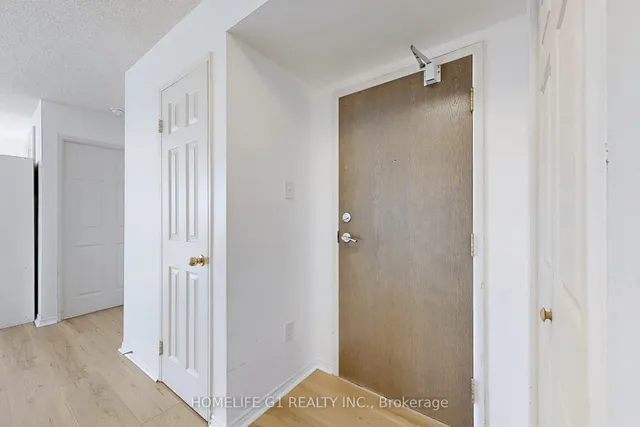 Additional image 26 of 50 Kingsbridge Garden Circ Unit 1111