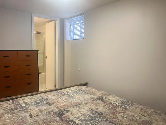 Additional image 30 of 1027 Willowdale Ave