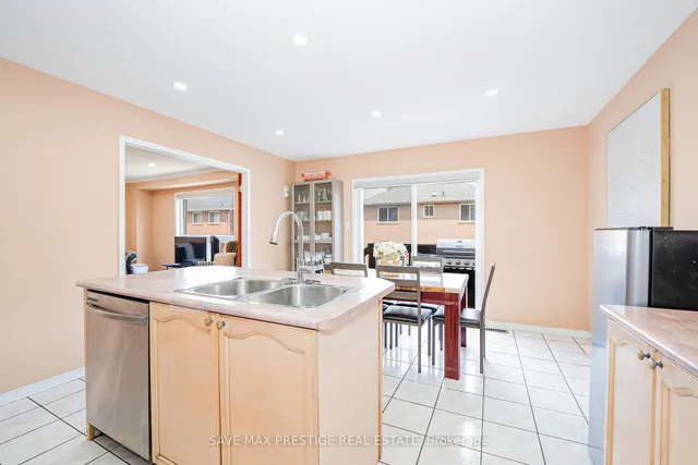 Additional image 16 of 27 waterdale Rd