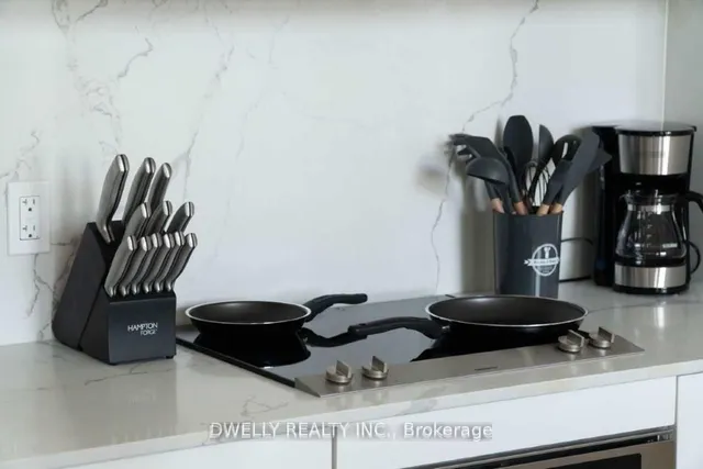 Additional image 21 of 330 Richmond St Unit 2906