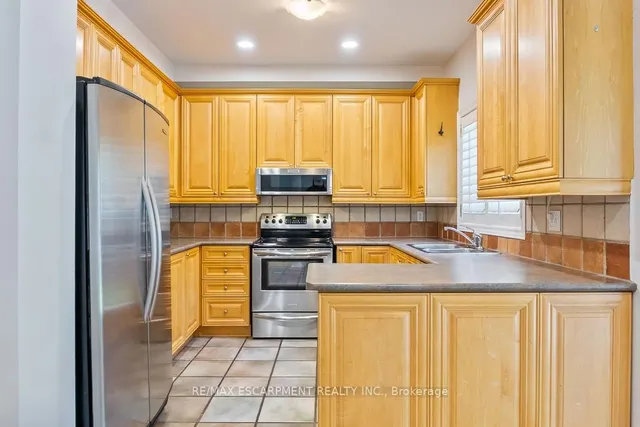 Additional image 11 of 1146 Upper River Crt