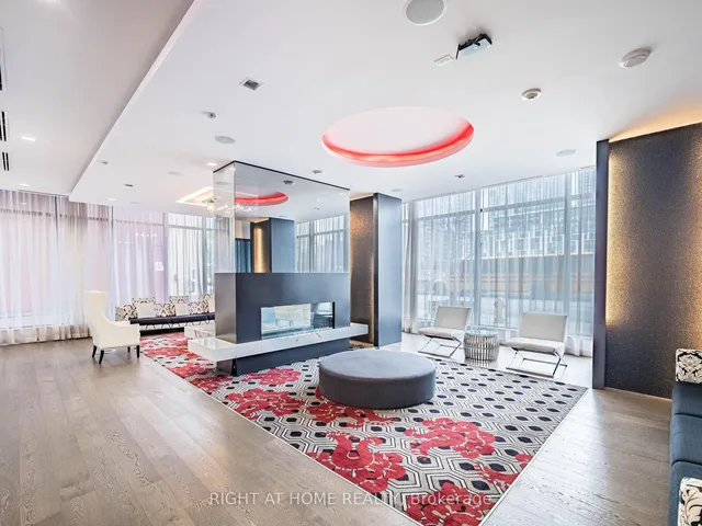 Additional image 15 of 560 Front St Unit 221