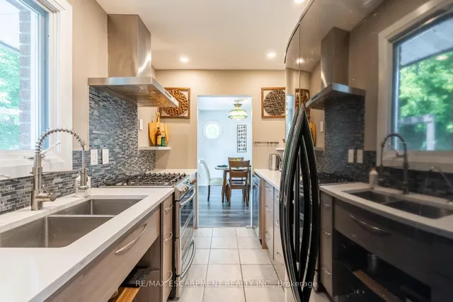 Additional image 32 of 2172 CENTRE Rd