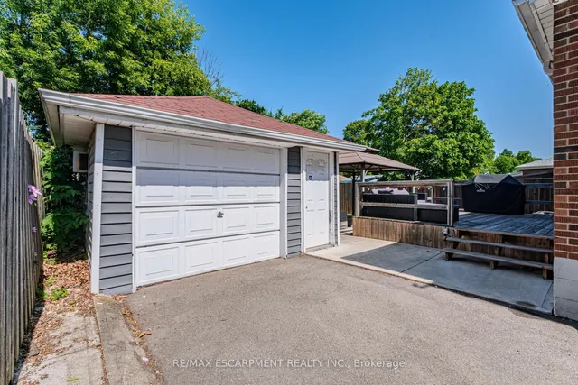 Additional image 34 of 150 Aberfoyle Ave