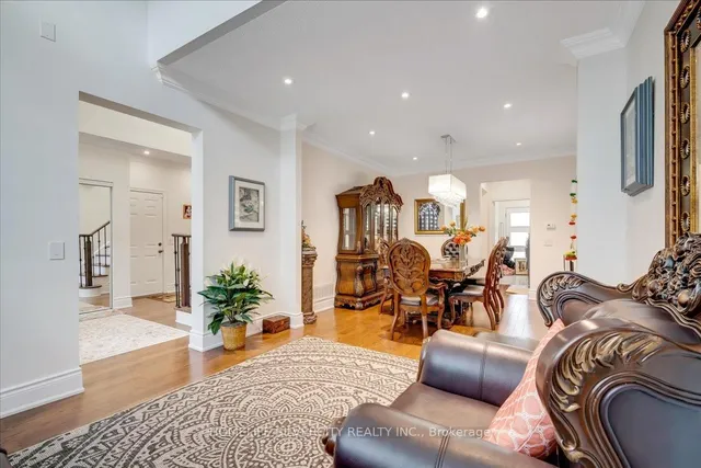 Additional image 10 of 46 Treeline Blvd