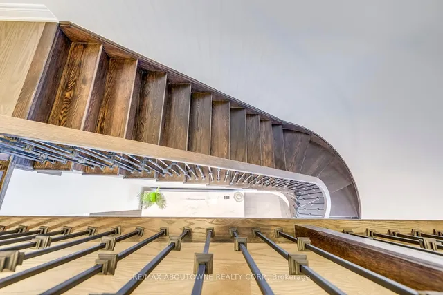 Additional image 23 of 19 Raindrop Terr