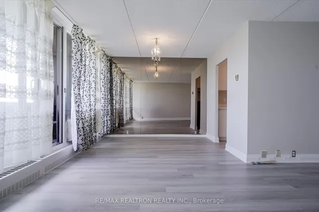 Additional image 9 of 2 Glamorgan Ave Unit 602