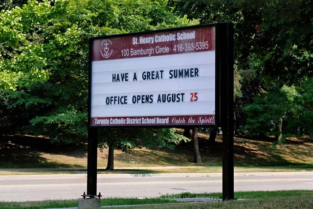 Additional image 34 of 66 Inniscross Cres