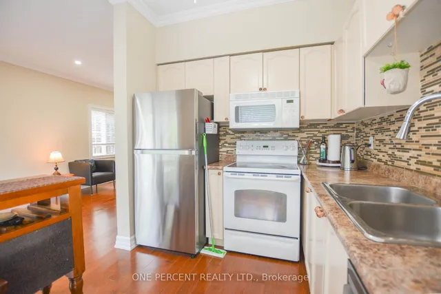 Additional image 14 of 2377 Dalebrook Dr