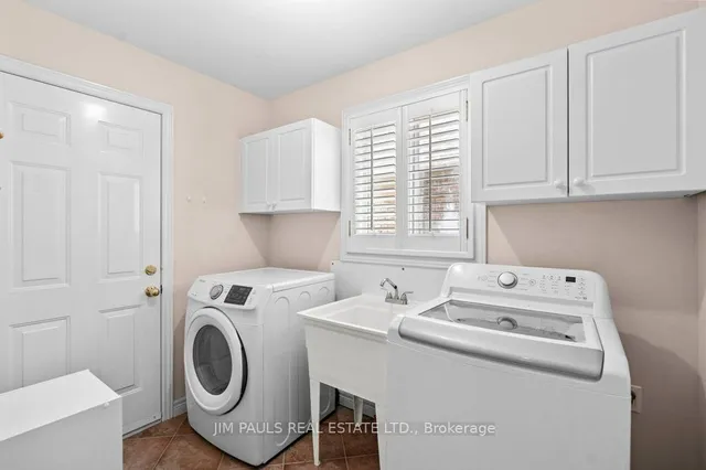 Additional image 20 of 66 Foxtrot Dr