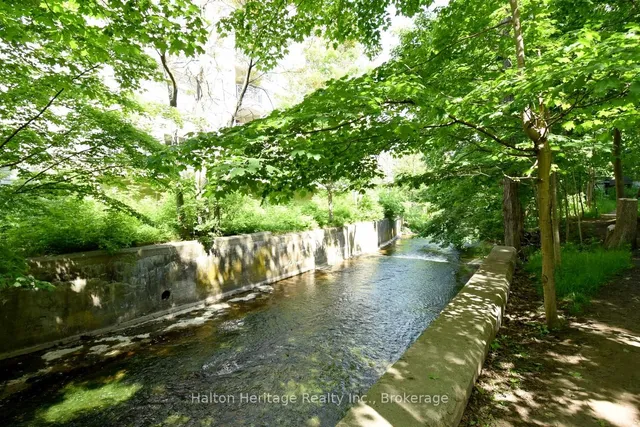 Additional image 41 of 77 Governors Rd Unit 509