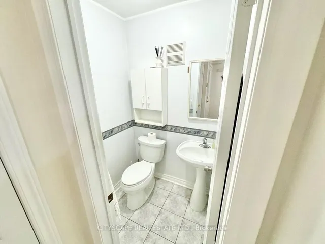 Additional image 14 of 533 Leatherleaf Dr