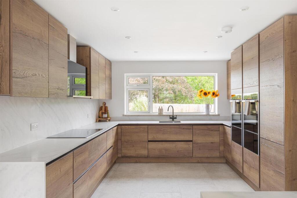 Additional image 5 of Closworth, Yeovil