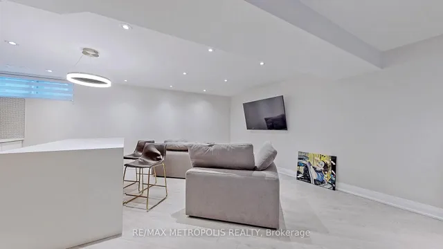 Additional image 5 of 20 Knox Ave