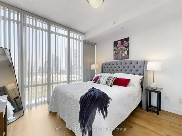 Additional image 21 of 90 Park Lawn Rd Unit 1209