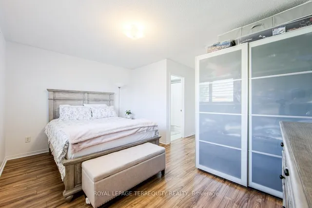 Additional image 30 of 18 Springside Way