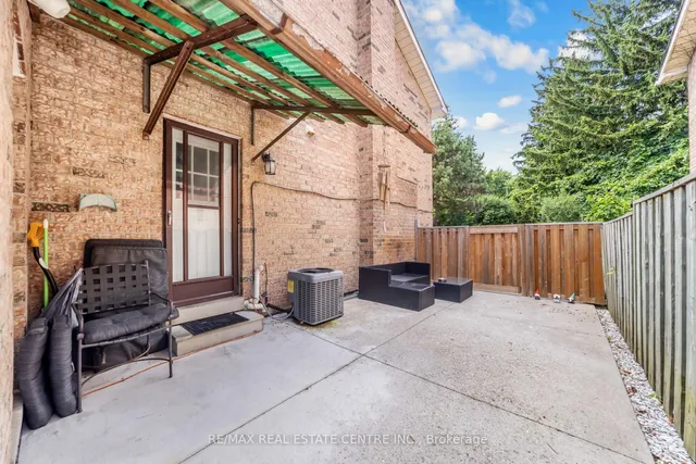 Additional image 42 of 46 Reeve Rd