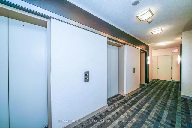 Additional image 47 of 70 Absolute Ave Unit 1206