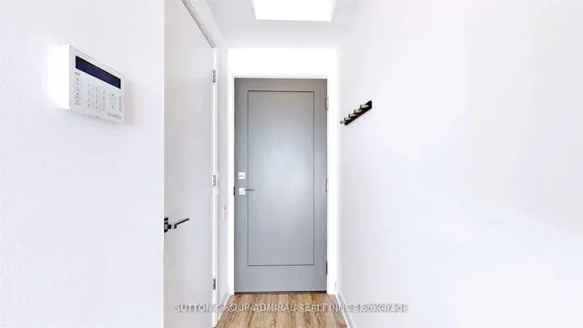 Additional image 16 of 42 Charles St Unit 4105