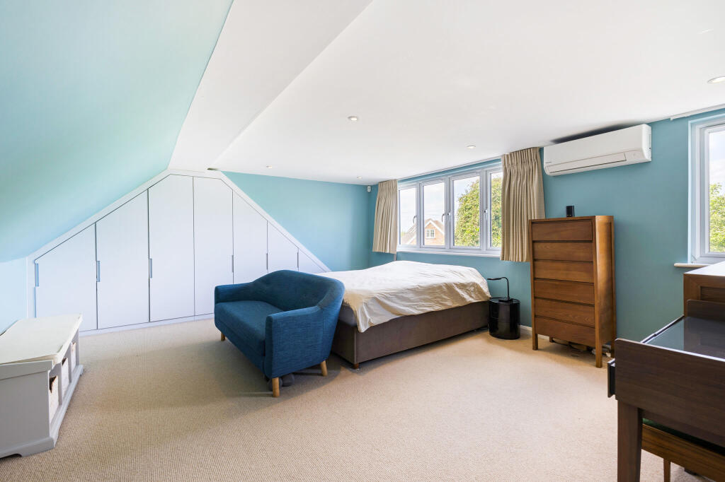 Additional image 6 of Park Rise, Harpenden, AL5