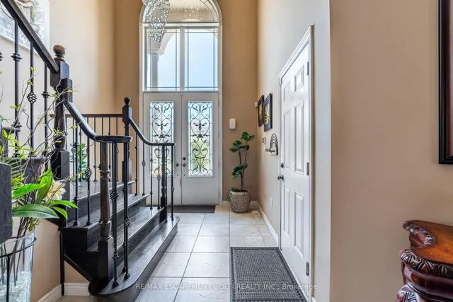 Additional image 2 of 27 Pinemeadow Dr