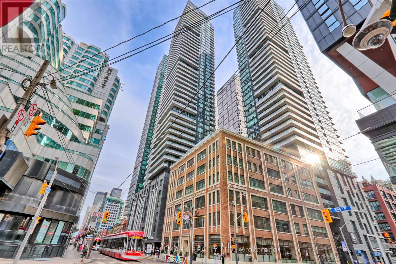 2507 - 125 BLUE JAYS WAY|Toronto (Waterfront Communities), Ontario M5V0L7