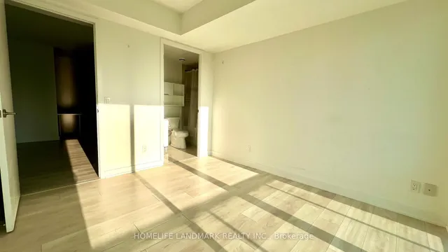 Additional image 14 of 501 Yonge St Unit 2009