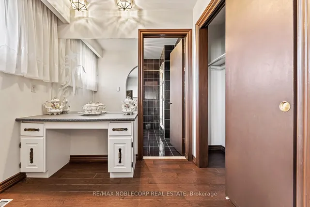 Additional image 22 of 10201 Clarkway Dr