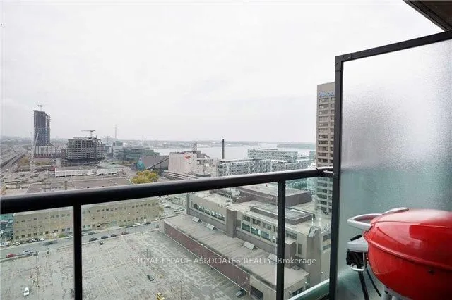 Additional image 20 of 16 Yonge St Unit 2407