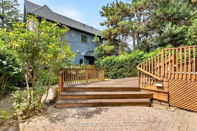 Additional image 46 of 196 Prince Edward Dr