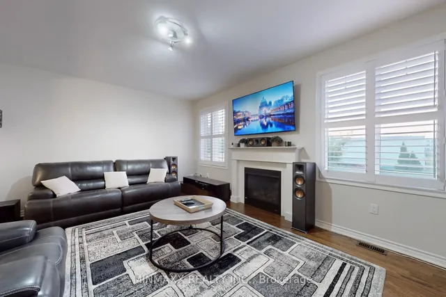 Additional image 4 of 107 Locker Pl