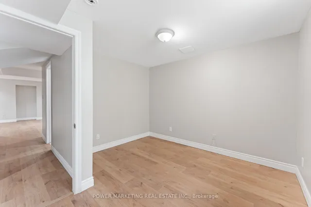 Additional image 33 of 3 Newbury Cres