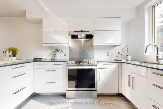 Additional image 10 of 216 Milan St