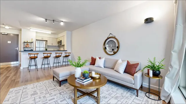 30 Grand Trunk Cres Unit 3205