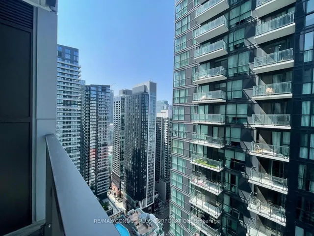 Additional image 12 of 8 Widmer St Unit 3903