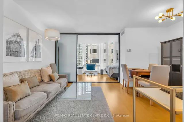 Additional image 10 of 55 Centre Ave Unit 2504