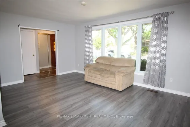 Additional image 10 of 4 Purnell Dr