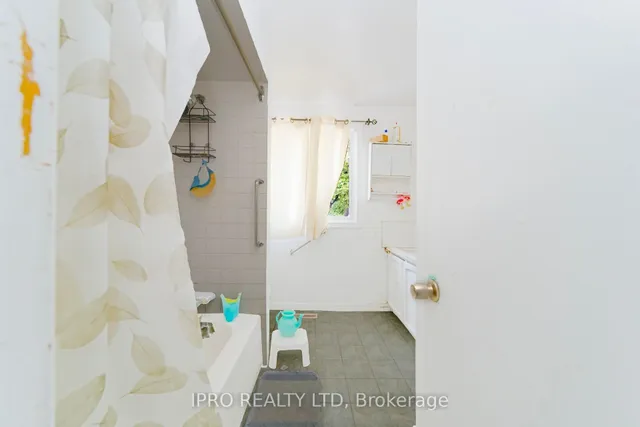 Additional image 18 of 25 Vodden Crt Unit 25