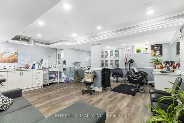 Additional image 44 of 20 Vanderpool Cres