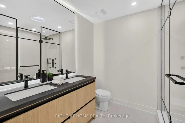 Additional image 32 of 15A ROSEMEADE Ave