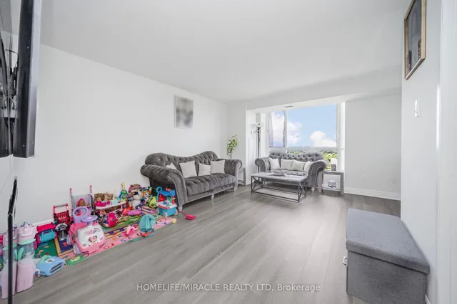 Additional image 14 of 3077 Weston Rd Unit 1204