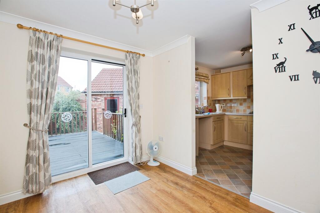 Additional image 9 of Merevale Way, Yeovil