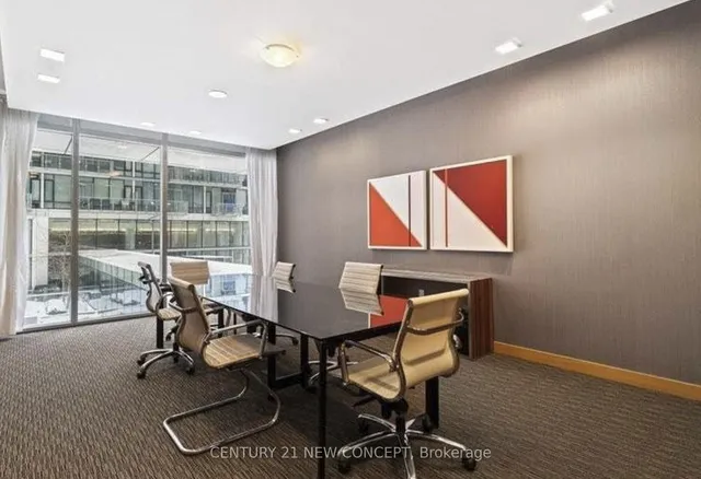 Additional image 36 of 39 Queens Quay Unit 526