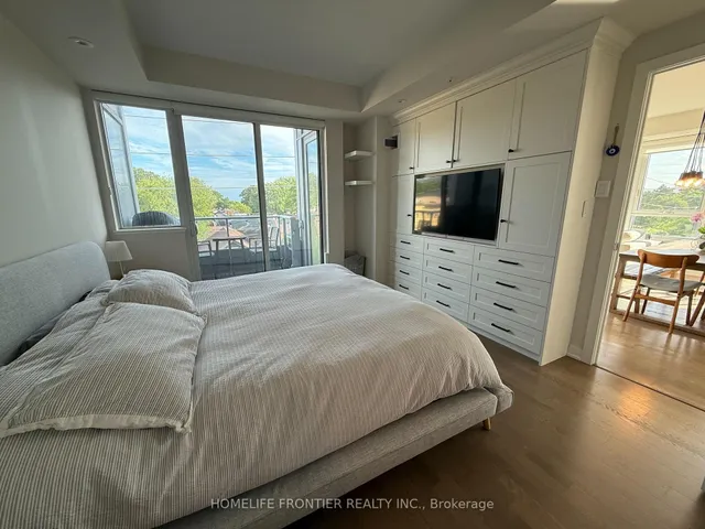 Additional image 20 of 1960 Queen St Unit 405