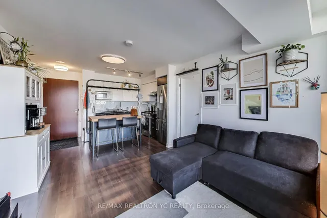 Additional image 3 of 120 Varna Dr Unit 520