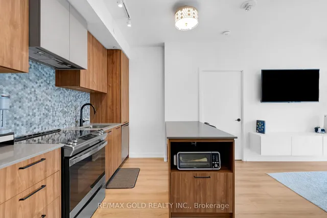 Additional image 22 of 10 lagerfeld Dr Unit 506 A