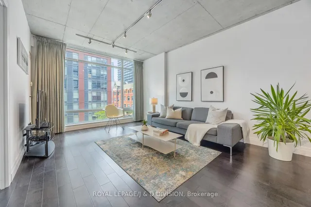 Additional image 11 of 218 King St Unit 407