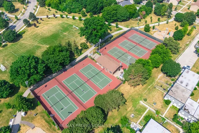 Additional image 34 of 3667 Beechollow Cres