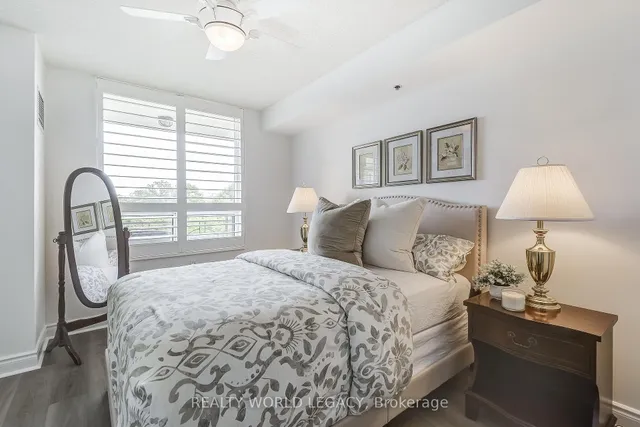 Additional image 21 of 100 Burloak Dr Unit 1416