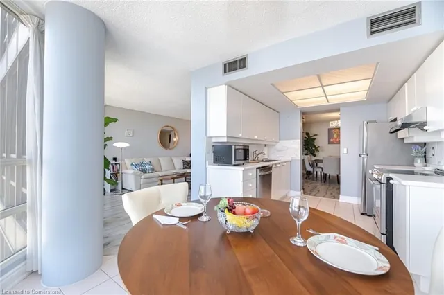 Additional image 14 of 45 Kingsbridge Garden Cir Unit 3208